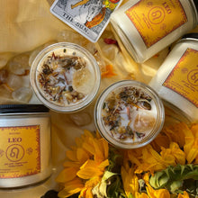 Load image into Gallery viewer, LEO CRYSTAL ZODIAC CANDLE